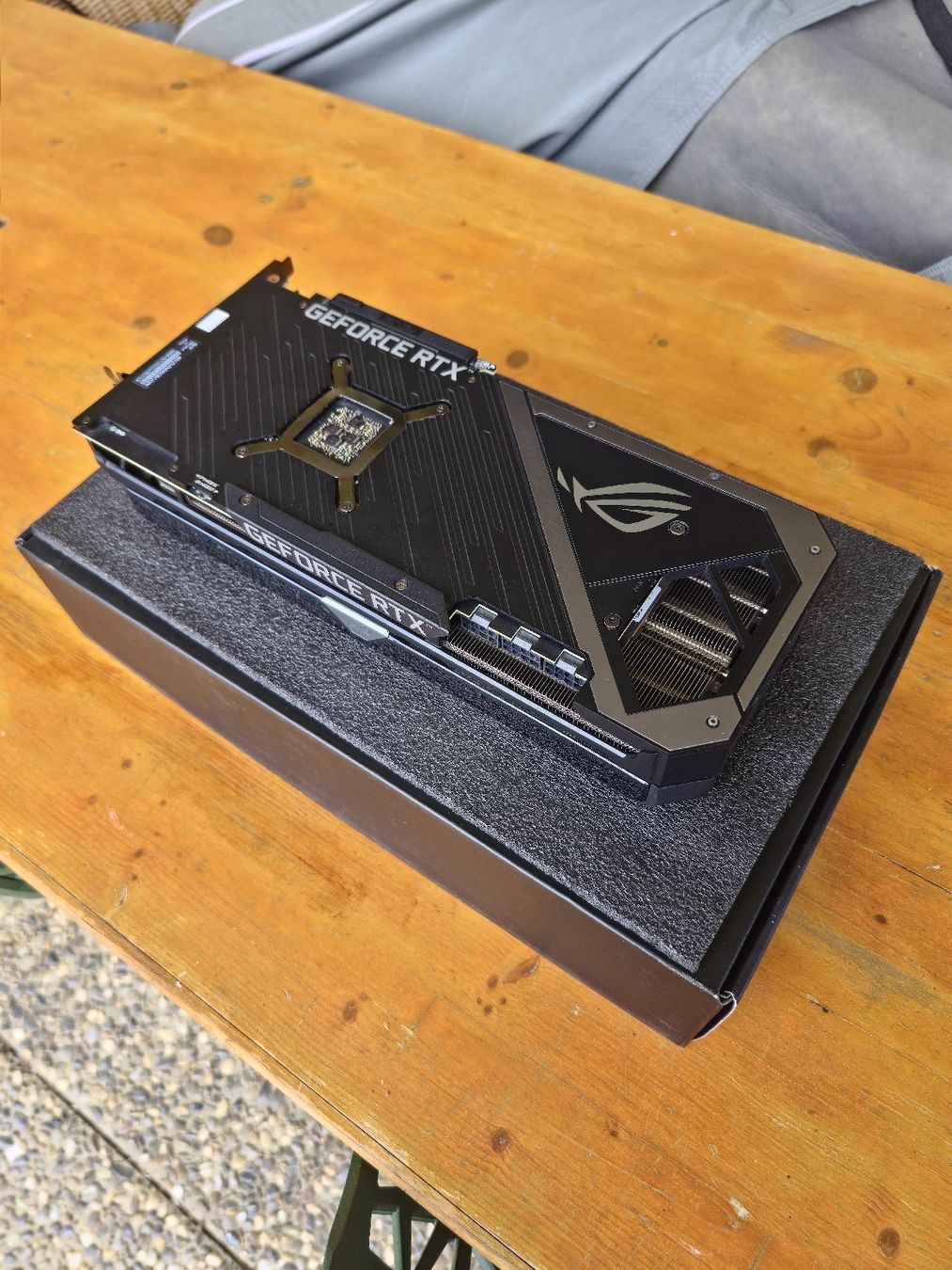 Asus Cartes graphiques: Asus ROG Strix RTX 3070 Ti - Top Zustand! – D'occasion à Ennetbürgen par m_m_zm2j