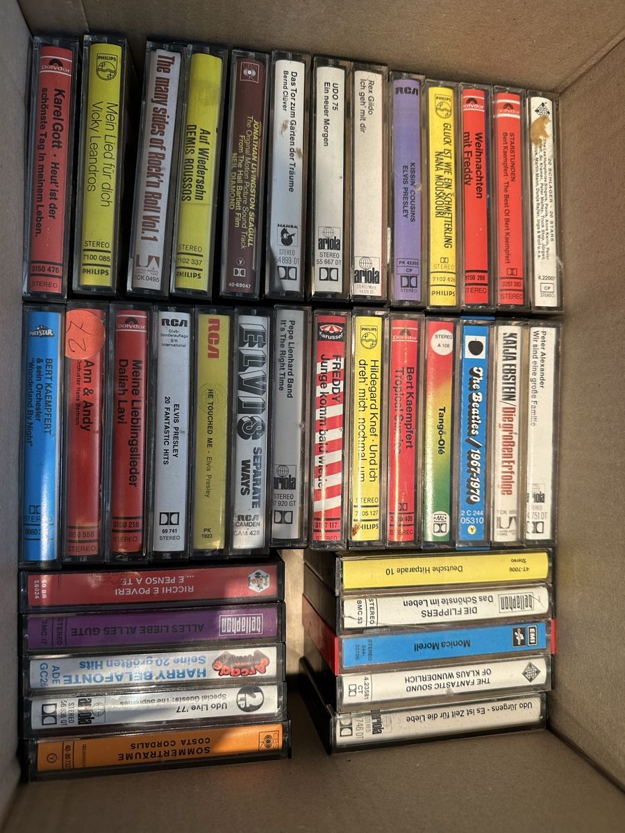 Kompaktkassetten: Musik-Kassetten  – Gebraucht aus Walperswil von sgo_8xp7