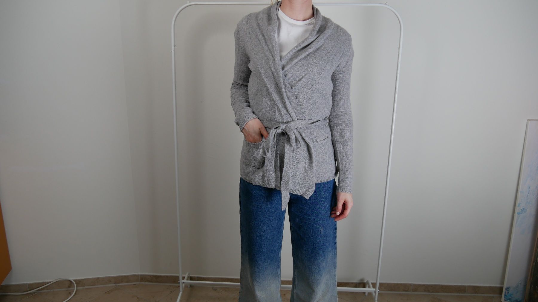 Orsay Jacken: Orsay Strickjacke Cardigan grau Weste – Neu (gemäss Beschreibung) aus Zürich von julia_vina 3