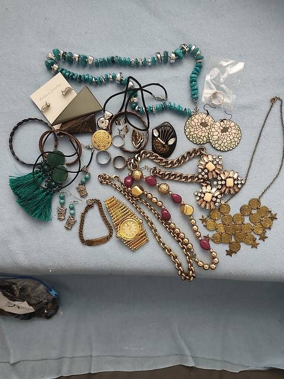 Altri gioielli: Modeschmuck Lot Konvolut – Usato da Berikon venduto da mar_pkn7