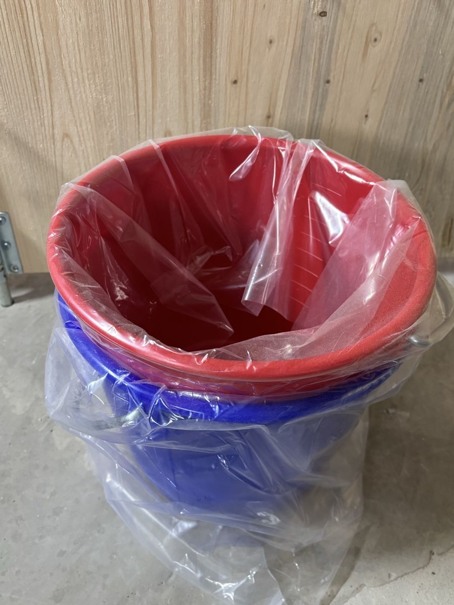 Autres articles pour la maison: 2 Eimer – Neuf avec emballage d'origine à Flums par mic_p28w 1
