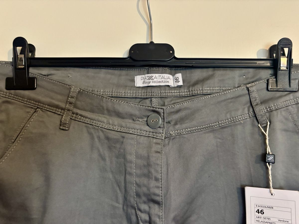 Jeans: Leicht Damenhose gr. 46 – Nuovo e nell'imballaggio originale da Volketswil venduto da Alisandra77 1