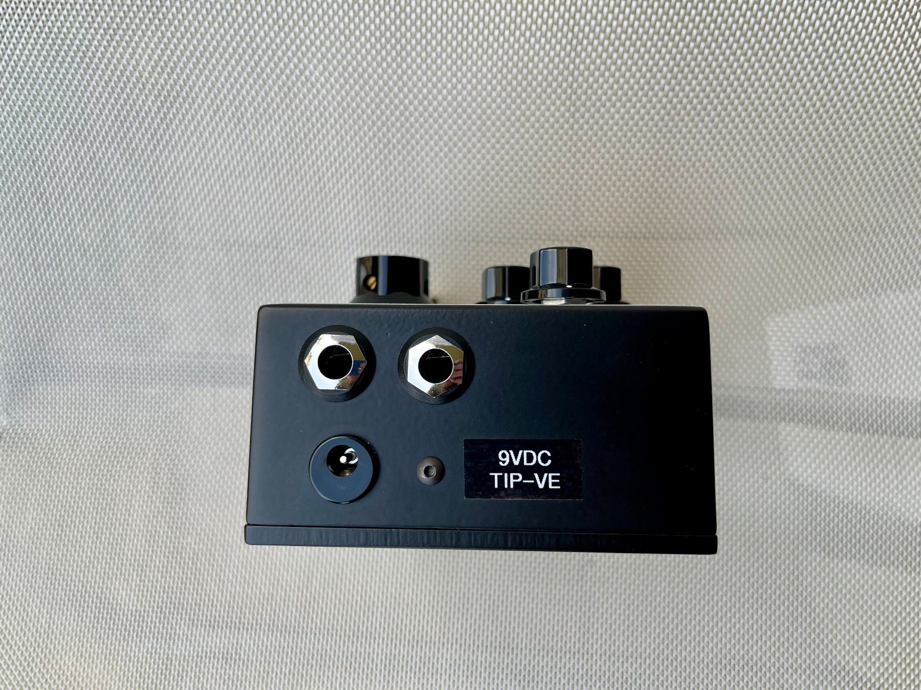 Strumenti musicali: PETE CORNISH Battery Free GC-1 – Usato da Einsiedeln venduto da Rewe6 2