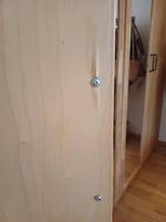 Kleiderschrank