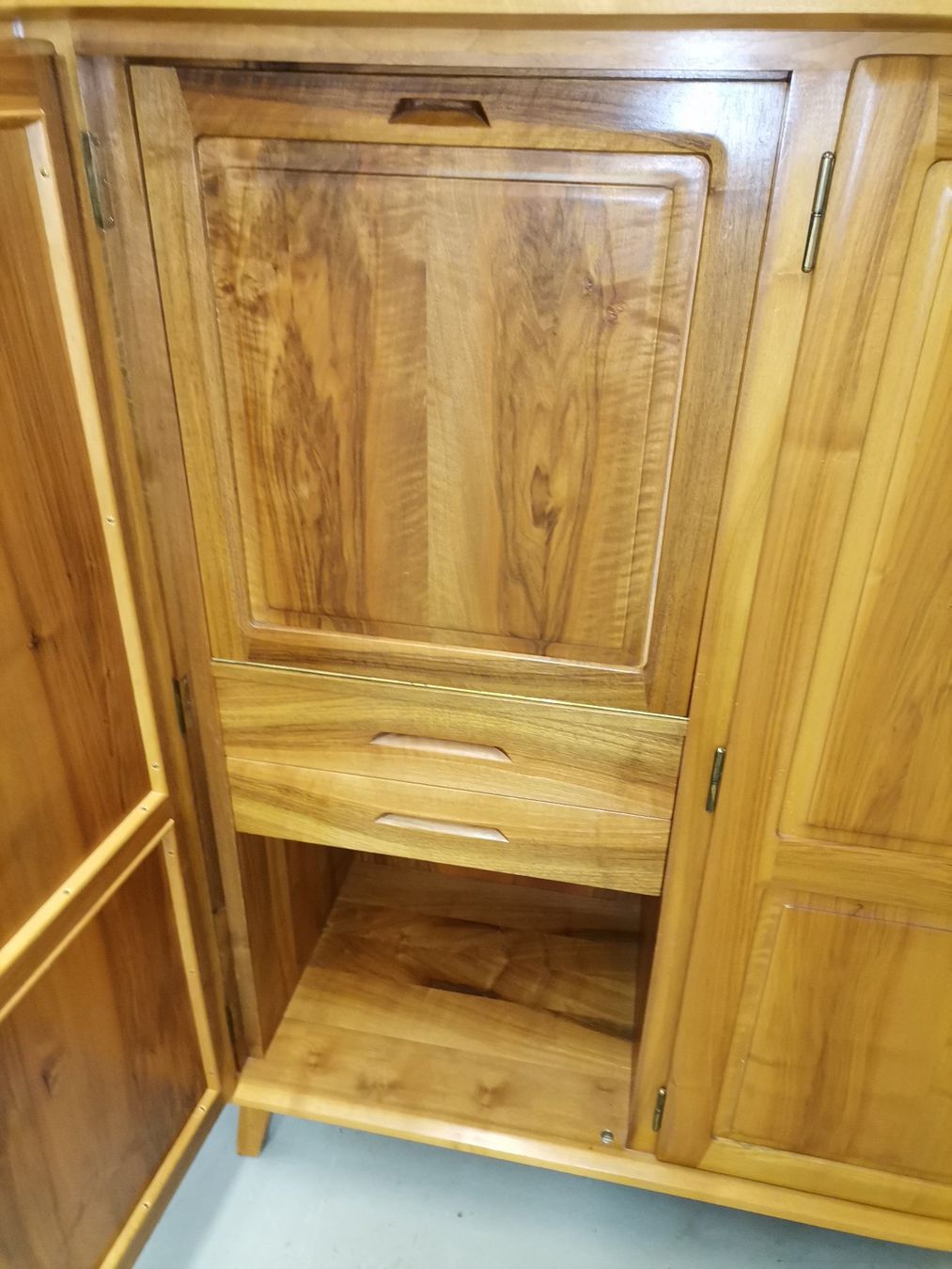 Credenze: SPROLL Geschirrschrank – Nuovo (secondo la descrizione) da Kleindöttingen venduto da Katze99 2