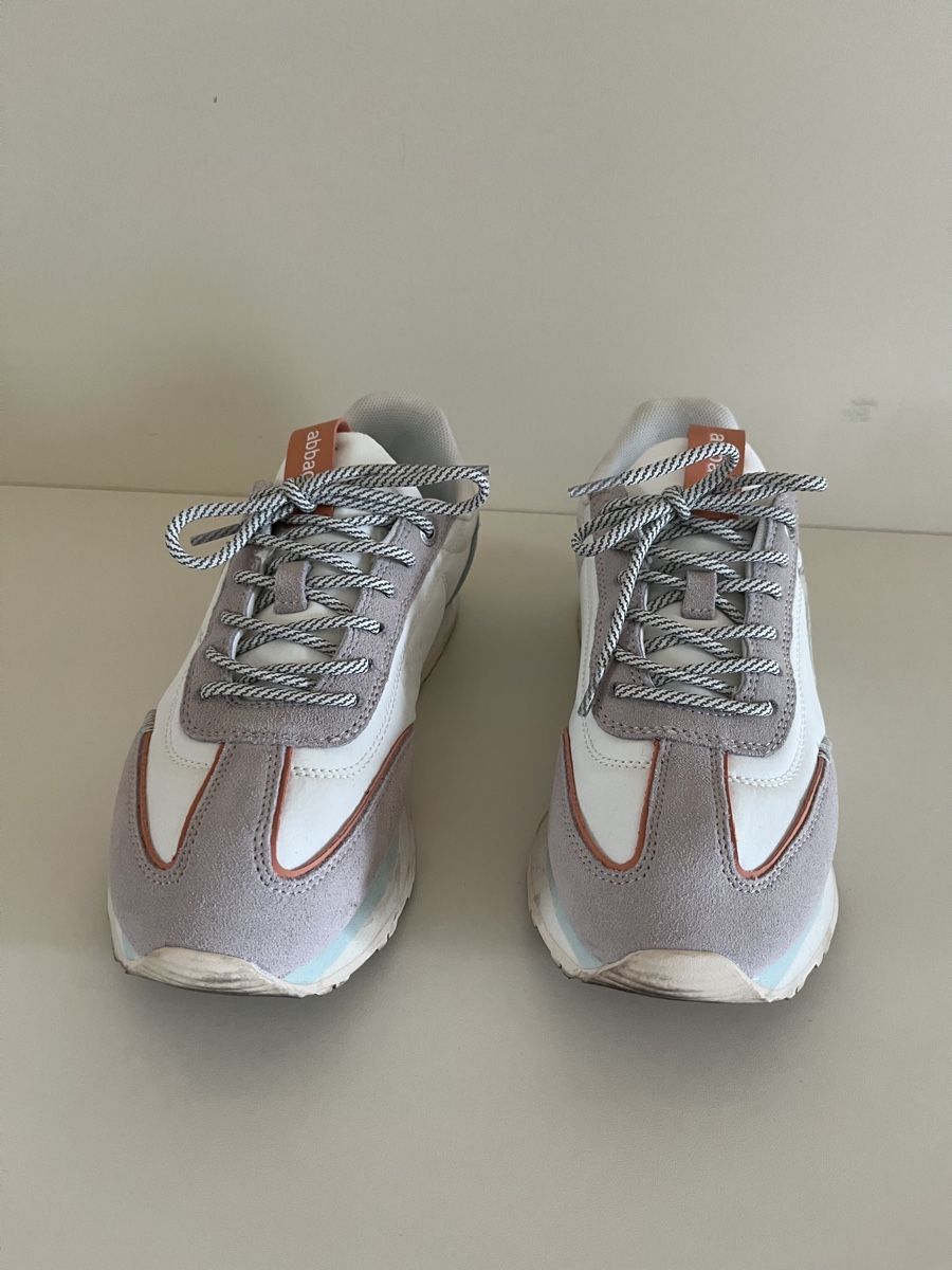 Scarpe da donna: Sneakers Abbacino Taille 40 – Usato da Geneve venduto da maremonte