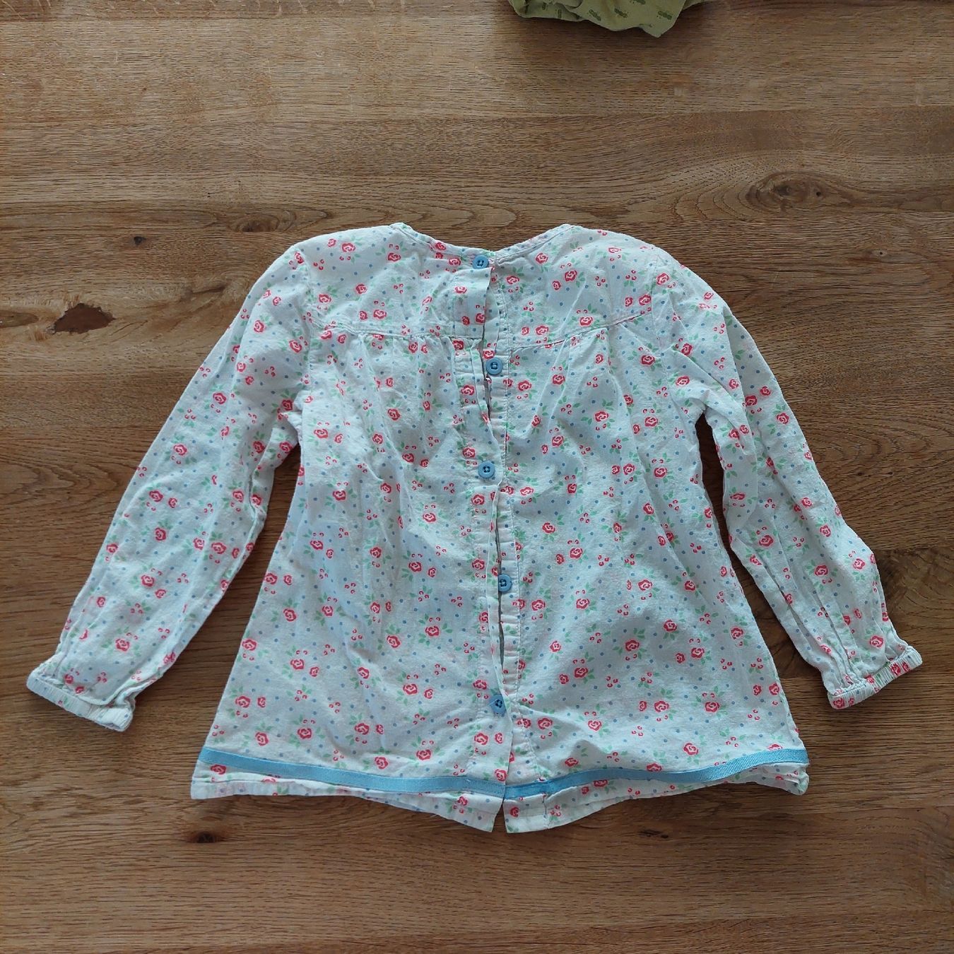 Camicie, Top & T-shirt: Baby-Bluse Grösse 98 – Usato da Fehraltorf venduto da fridolin024 1