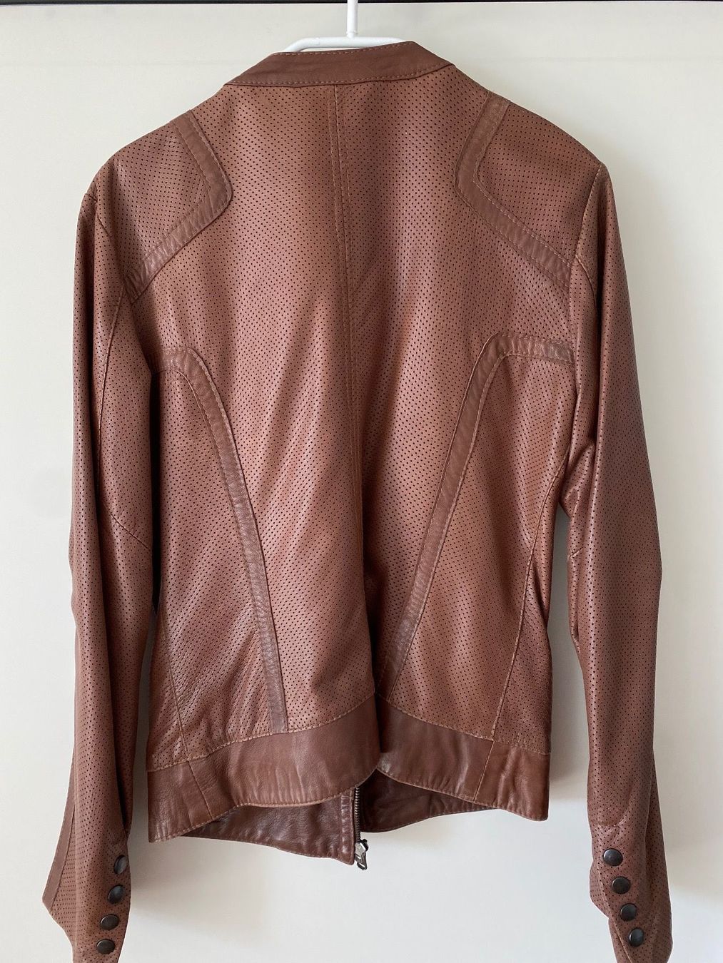Giacche: Wunderschöne Lederjacke, Leonardo (Gr. 38/40) – Usato da Olten venduto da smashbox 1