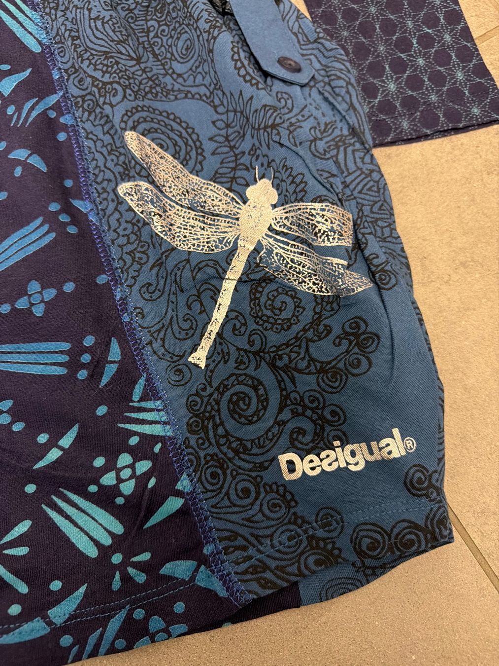 Desigual Vestiti & Gonne: Neues Kleid / Röckli von DESIGUAL – Nuovo (secondo la descrizione) da Steffisburg venduto da elle013 1