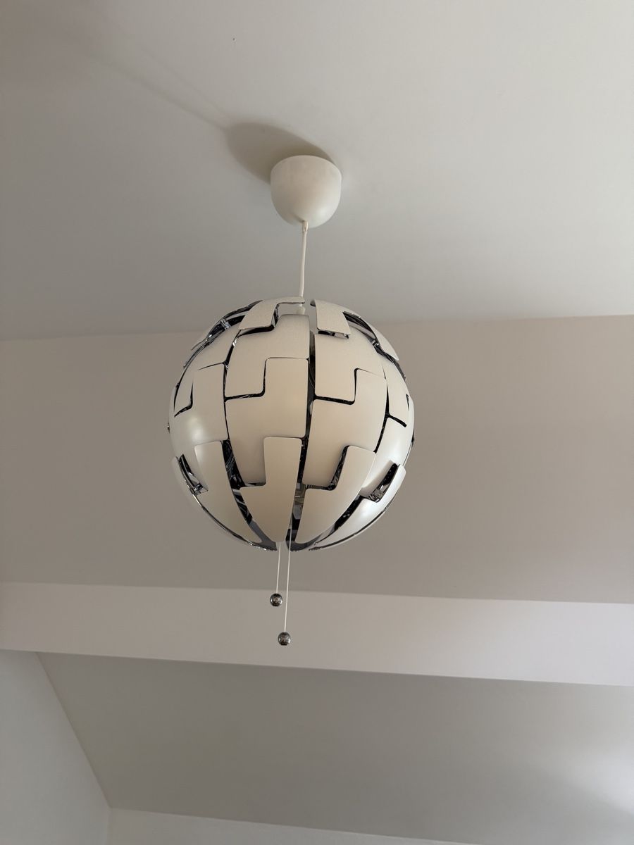 Ikea Lampadari & plafoniere: IKEA PS Hängeleuchte Weiss Star Wars Leuchte – Usato da Brittnau venduto da j.r.b 1