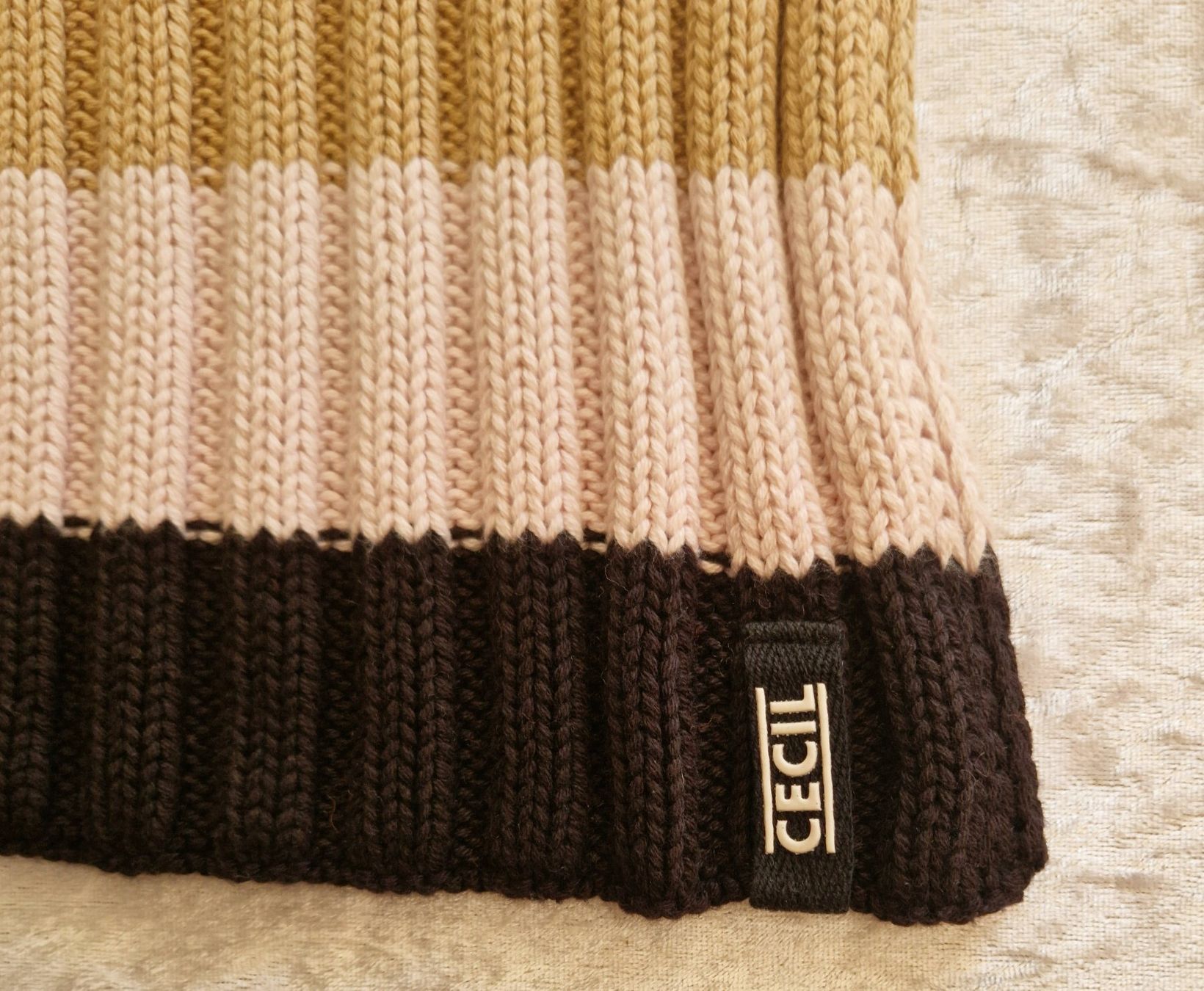 Cecil Foulards, Tücher & Schals: CECIL dicker Rippstrick Schal herbstliches Colour Blocking – Neu und originalverpackt aus Zürich von Family_Team-AG47-ZTB 4