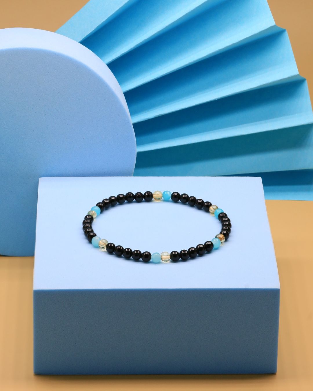 Bracciali & Braccialetti: Elastisches Armband aus Onyx, Citrin und Amazonit – Nuovo e nell'imballaggio originale da Schindellegi venduto da MoonAmber.schmuck