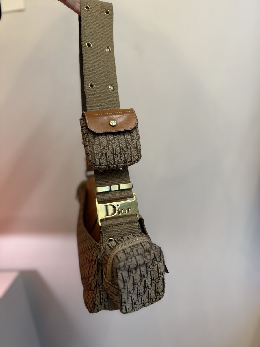 Dior Taschen für Damen: Sac Dior Vintage avec Pochette maniable – Gebraucht aus Lausanne von Mode_350 1