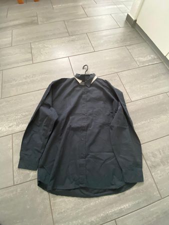 Dunkelblaues Herrenhemd Gr. XL, NEU