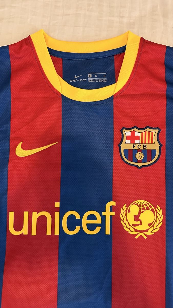 Leibchen & Hosen: Messi 10 - Barcelona 2010/2011 Jersey  – Neu (gemäss Beschreibung) aus Oberrieden von jon_5cl2 6