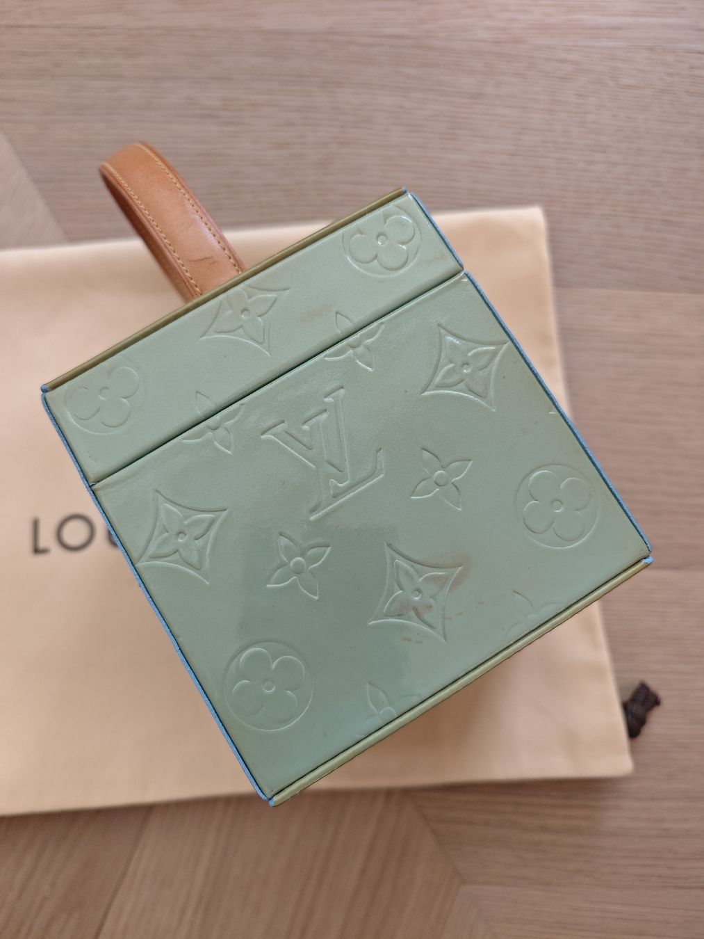 Louis Vuitton Borse da donna: LOUIS VUITTON by MARC JACOBS  Bleecker Box 1998 – Usato da Erlenbach ZH venduto da nlh 3