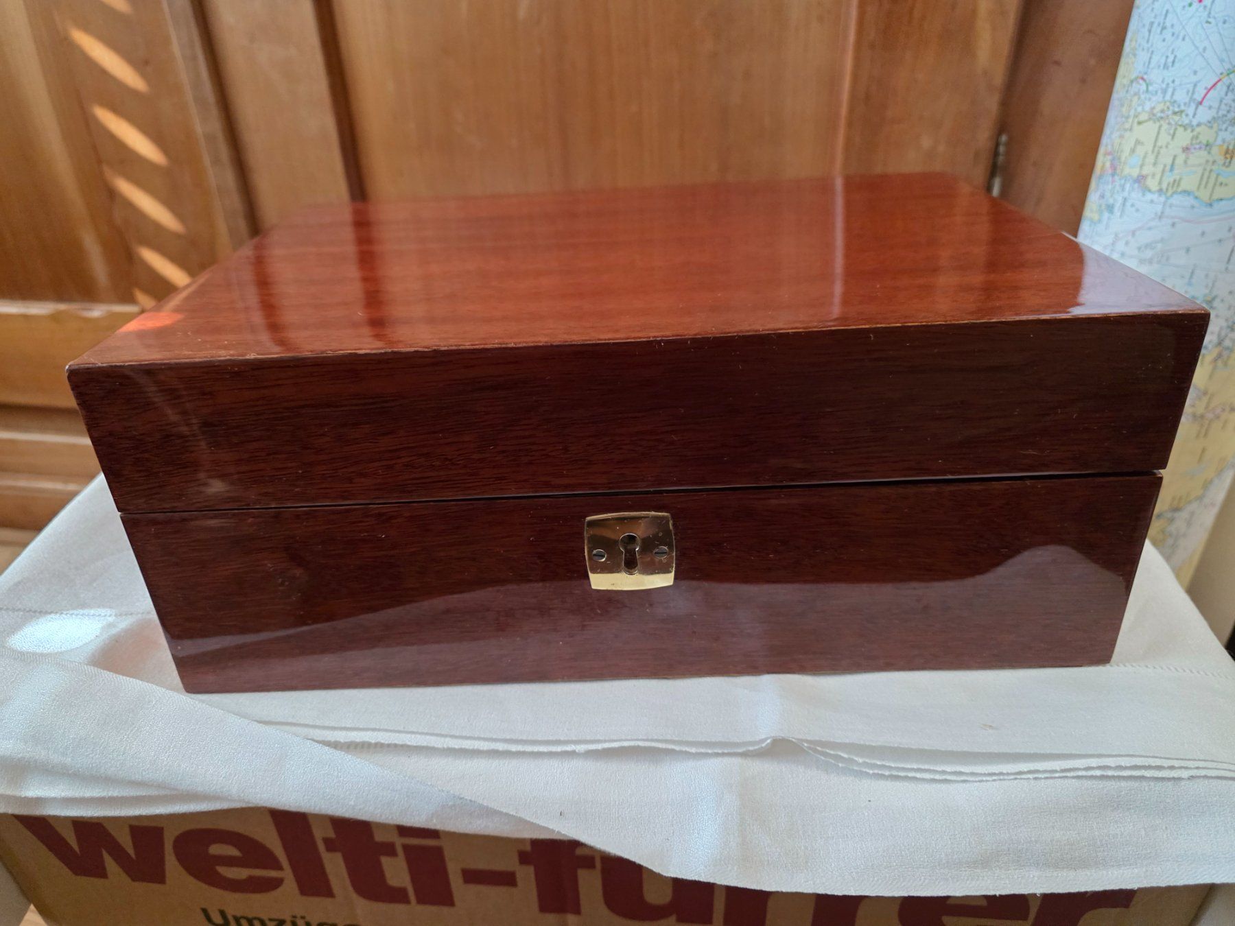 Humidificateurs: Humidor Holz Truhe Schatulle mit Messgerät – D'occasion à Walterswil BE par Lonitti 5