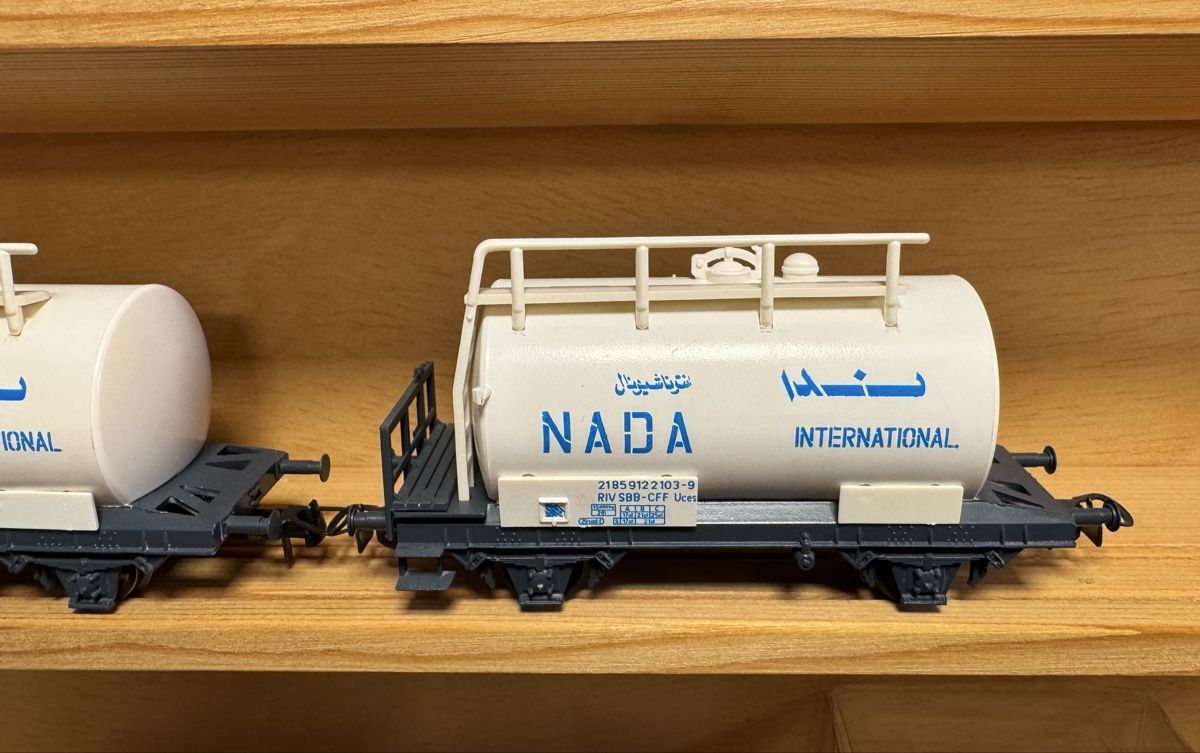 Piko Modelleisenbahnen: Piko HO Zementwagen SBB Nada – Gebraucht aus Lenk im Simmental von trampeltier61 1