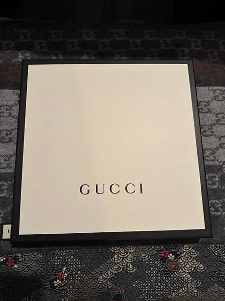 Foulards, Tücher & Schals: ECHARPE GUCCI  – Neu und originalverpackt aus Chavannes-de-Bogis von sth_yzd6 2