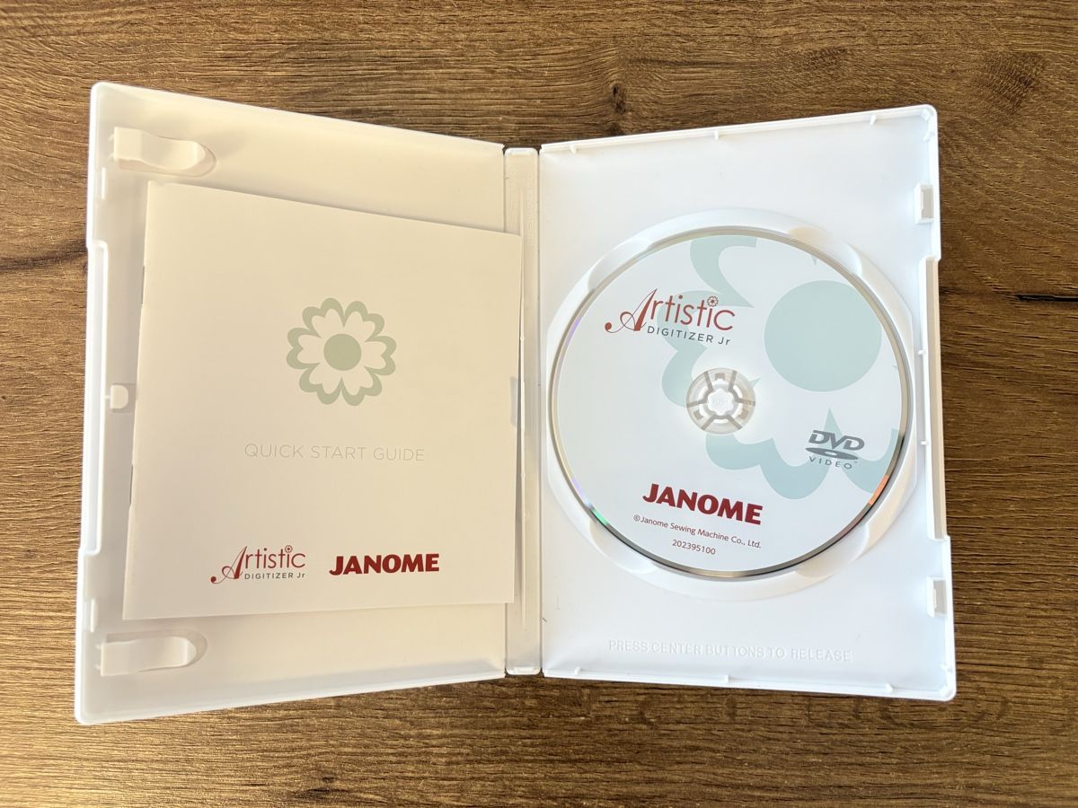 Janome Nähmaschinen: Brodeuse/Stickmaschine Janome Memory Craft 500E – Gebraucht aus Biel/Bienne von Charlotte-couture 7