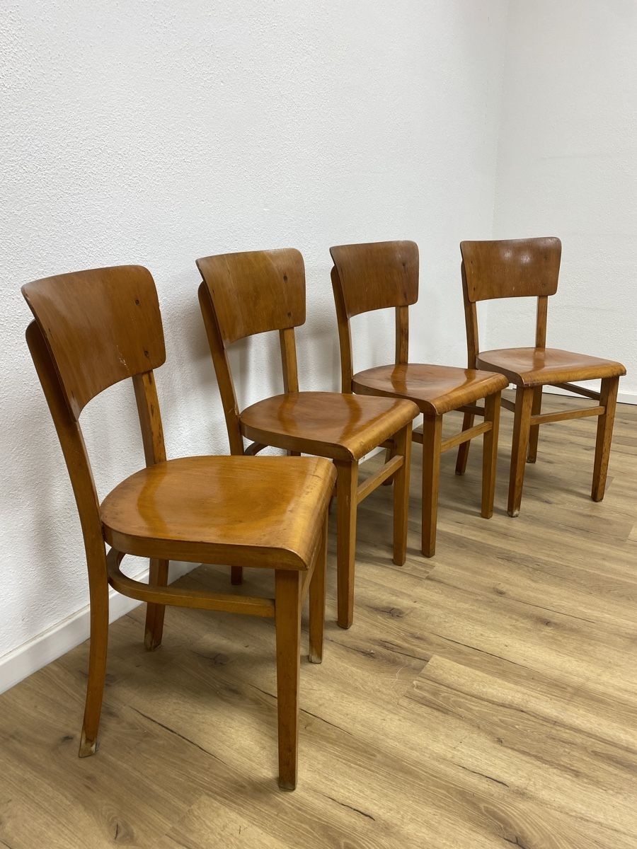 Thonet Sedie: 4 Bistrostühle Thonet – Usato da Basel venduto da MoebelSackmann