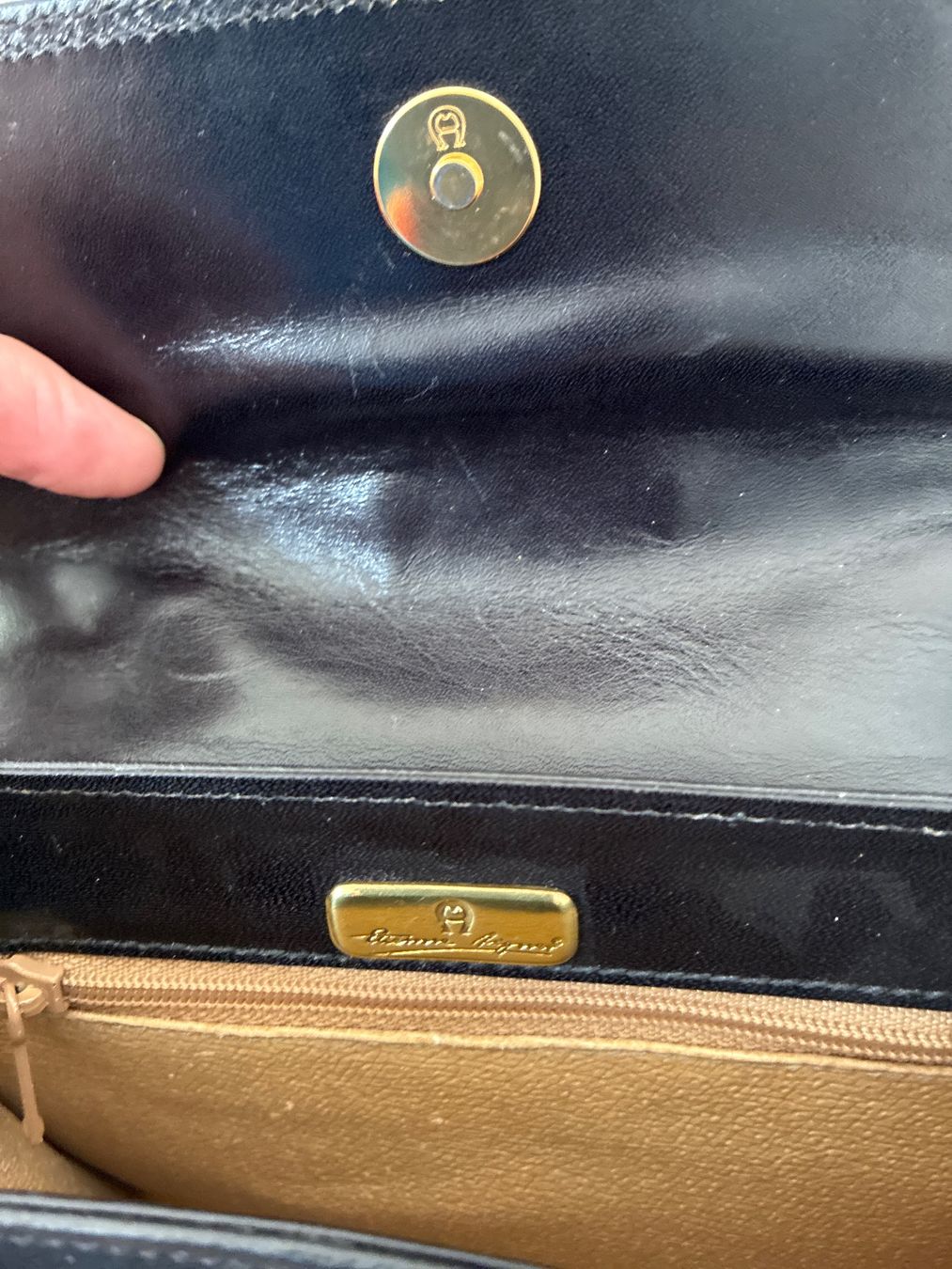 Aigner Borse da donna: Kleine Handtasche von Aigner – Usato da Davos Platz venduto da nanigl 3