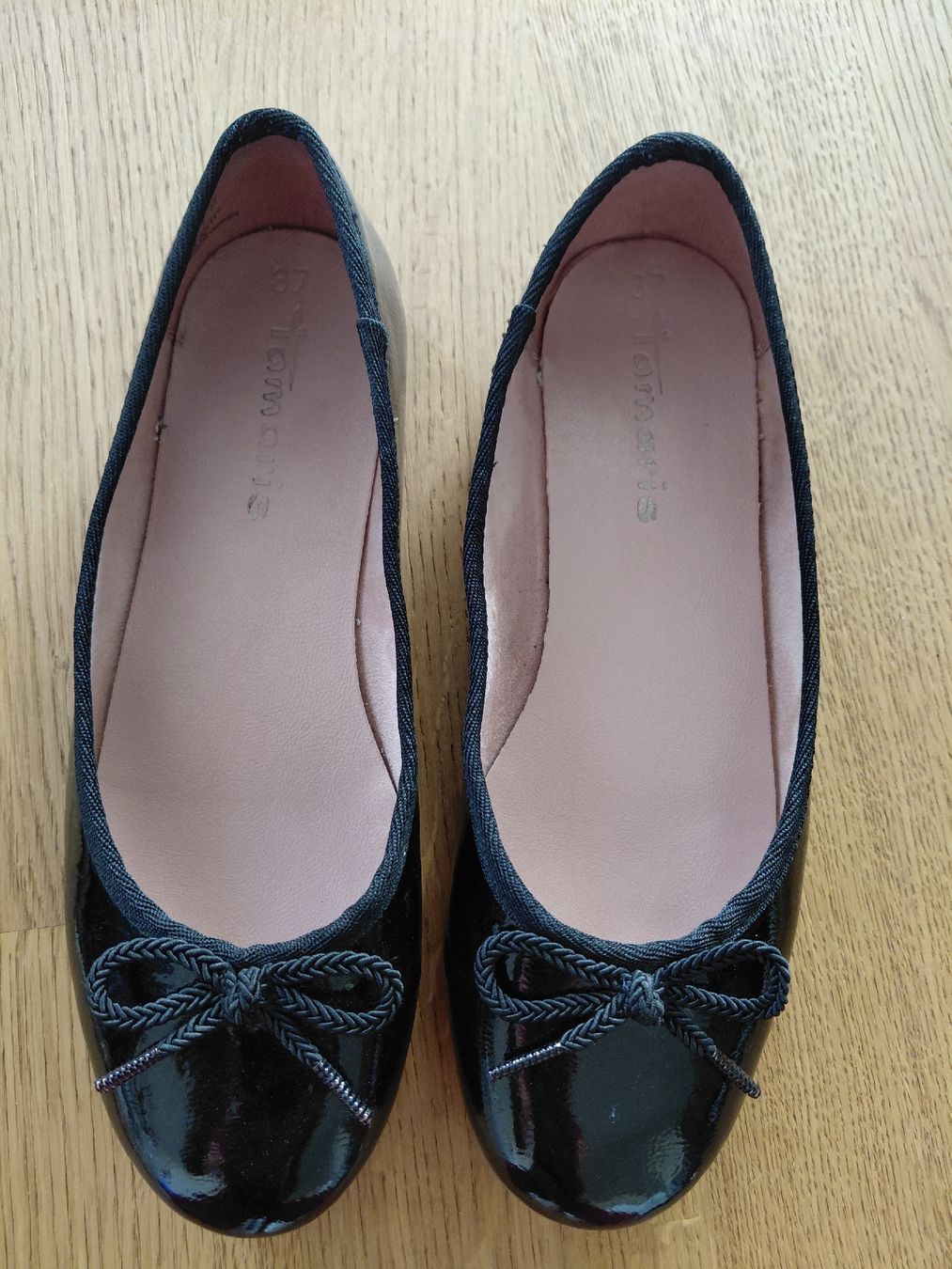 Tamaris Damenschuhe: Tamaris Ballerinas Lack schwarz  – Neu (gemäss Beschreibung) aus Geuensee von sonnenstunden