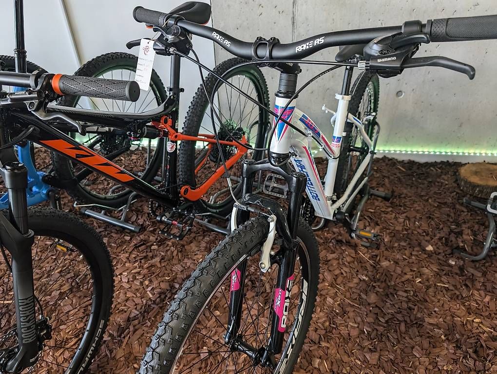 KTM Biciclette: mtb KTM Scarp 295 – Nuovo (secondo la descrizione) da Taverne venduto da RacingBikes 4