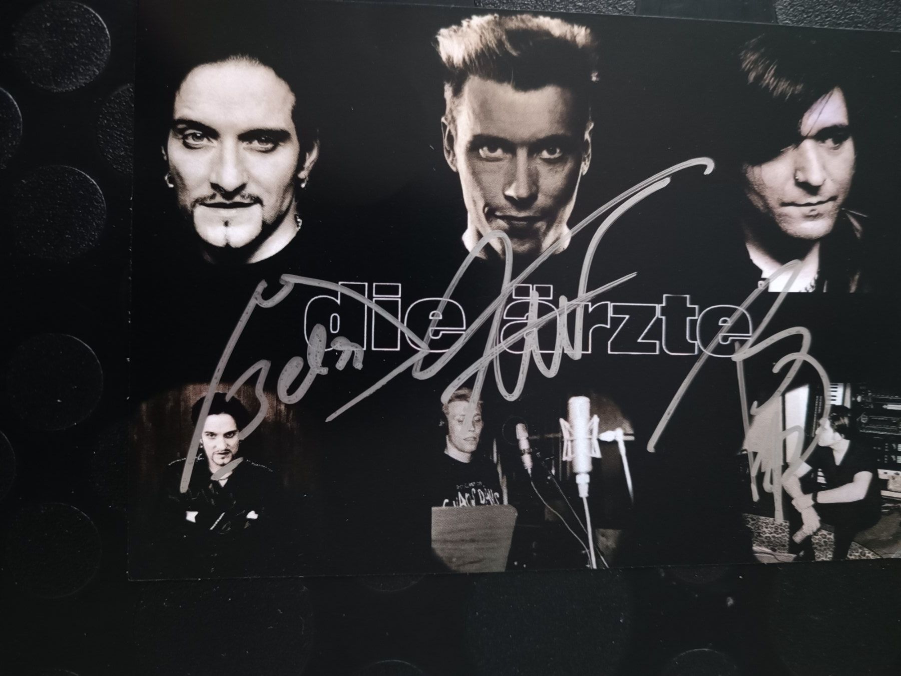Autographes: Die Ärzte  - handsignierte Autogrammkarte – D'occasion à Menziken par Artographs
