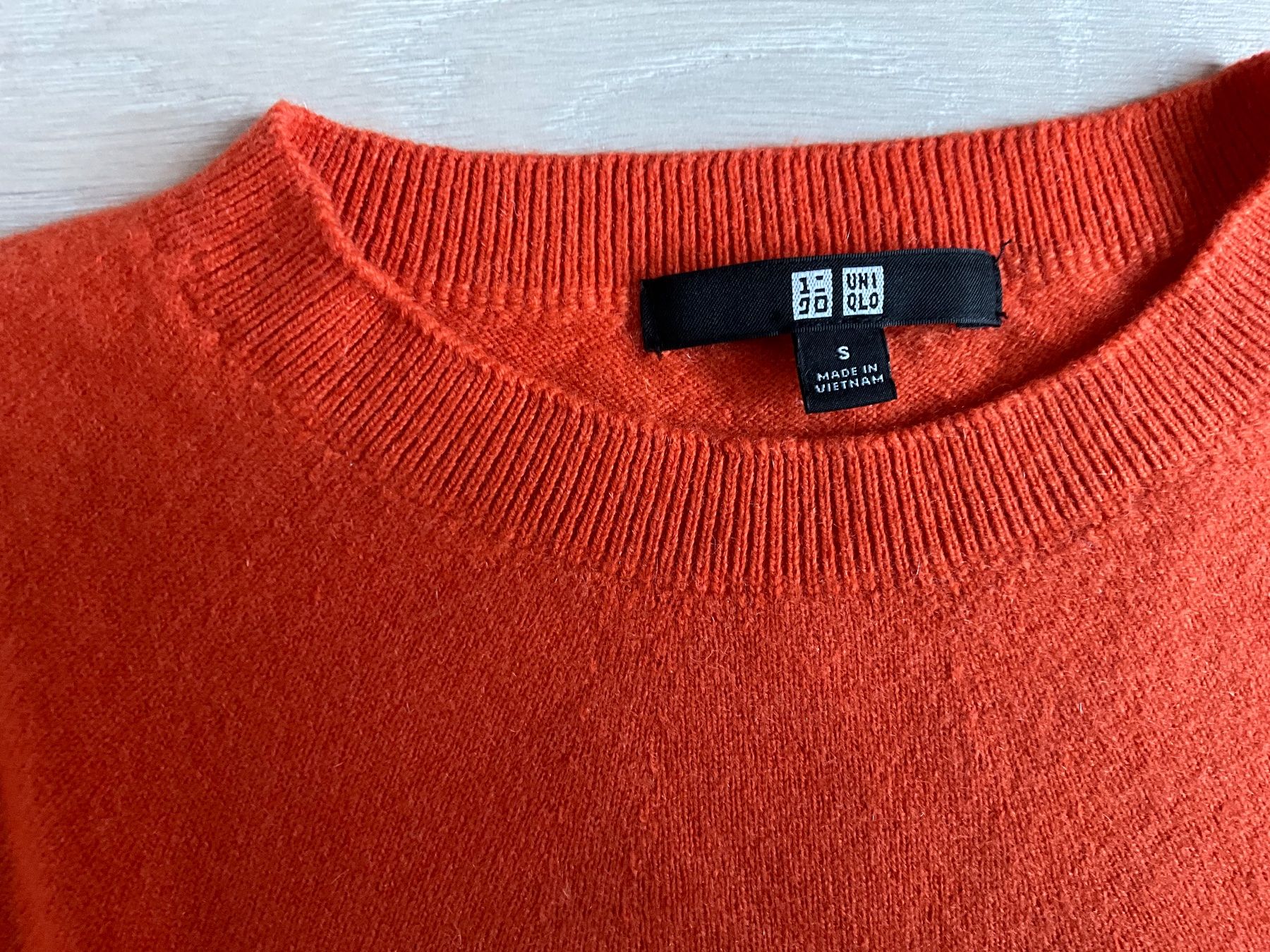 Maglioni & Felpe: Pull Uniqlo orange col rond taille S – Usato da Meinier venduto da Izabelaanna 1
