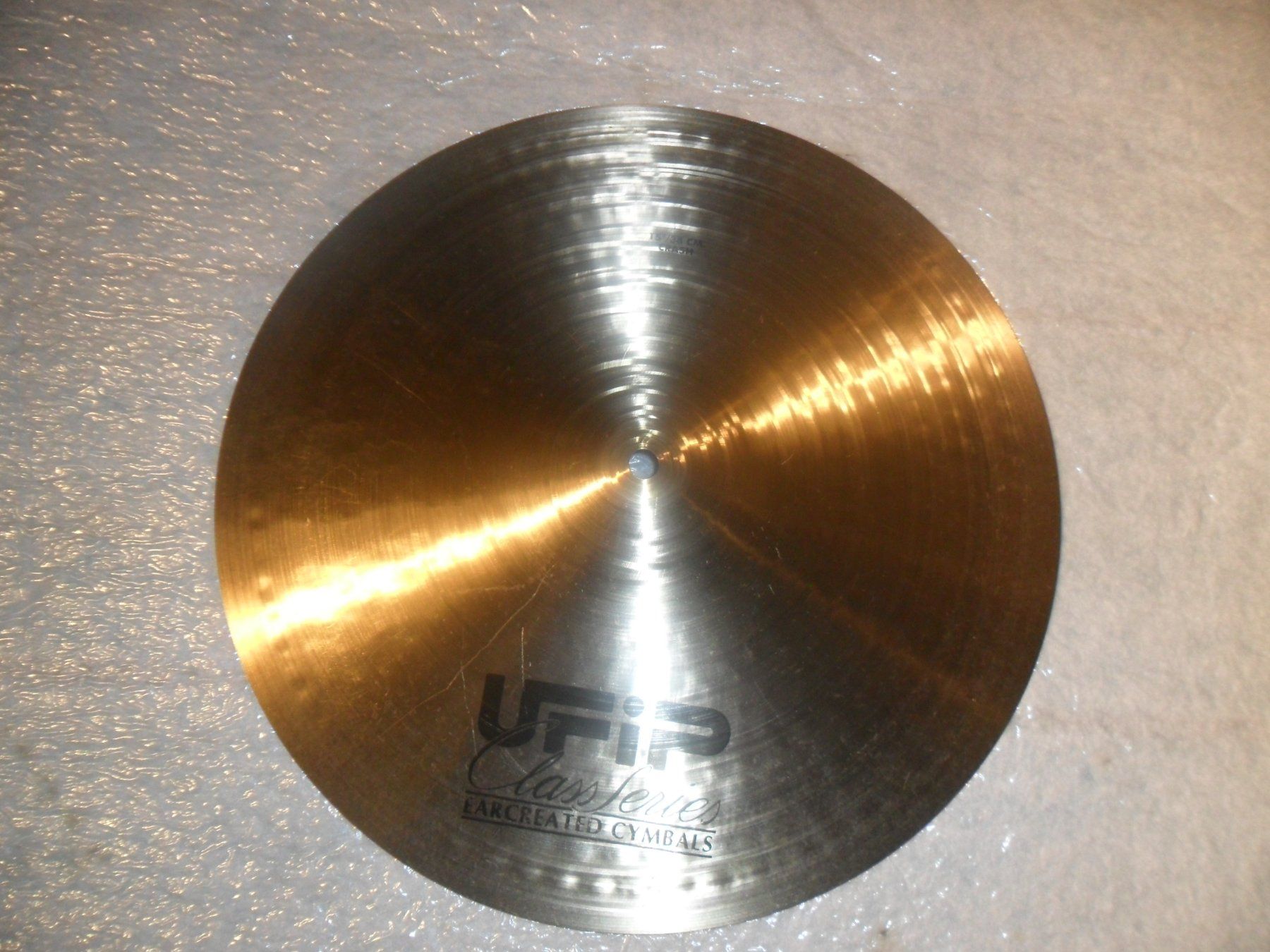 Strumenti musicali: UFIP Crash 15", Class Series – Usato da Aesch BL venduto da isc_85jd
