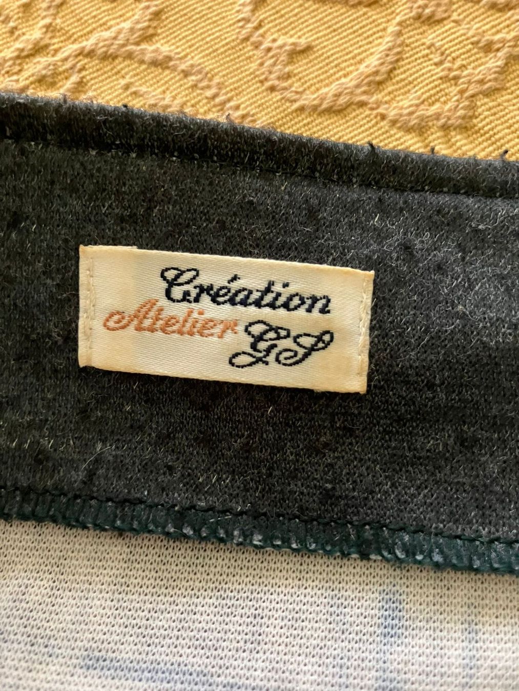 Giacche: Blazer fantasia tg.46 CH – Usato da Melano venduto da H-Sara 1