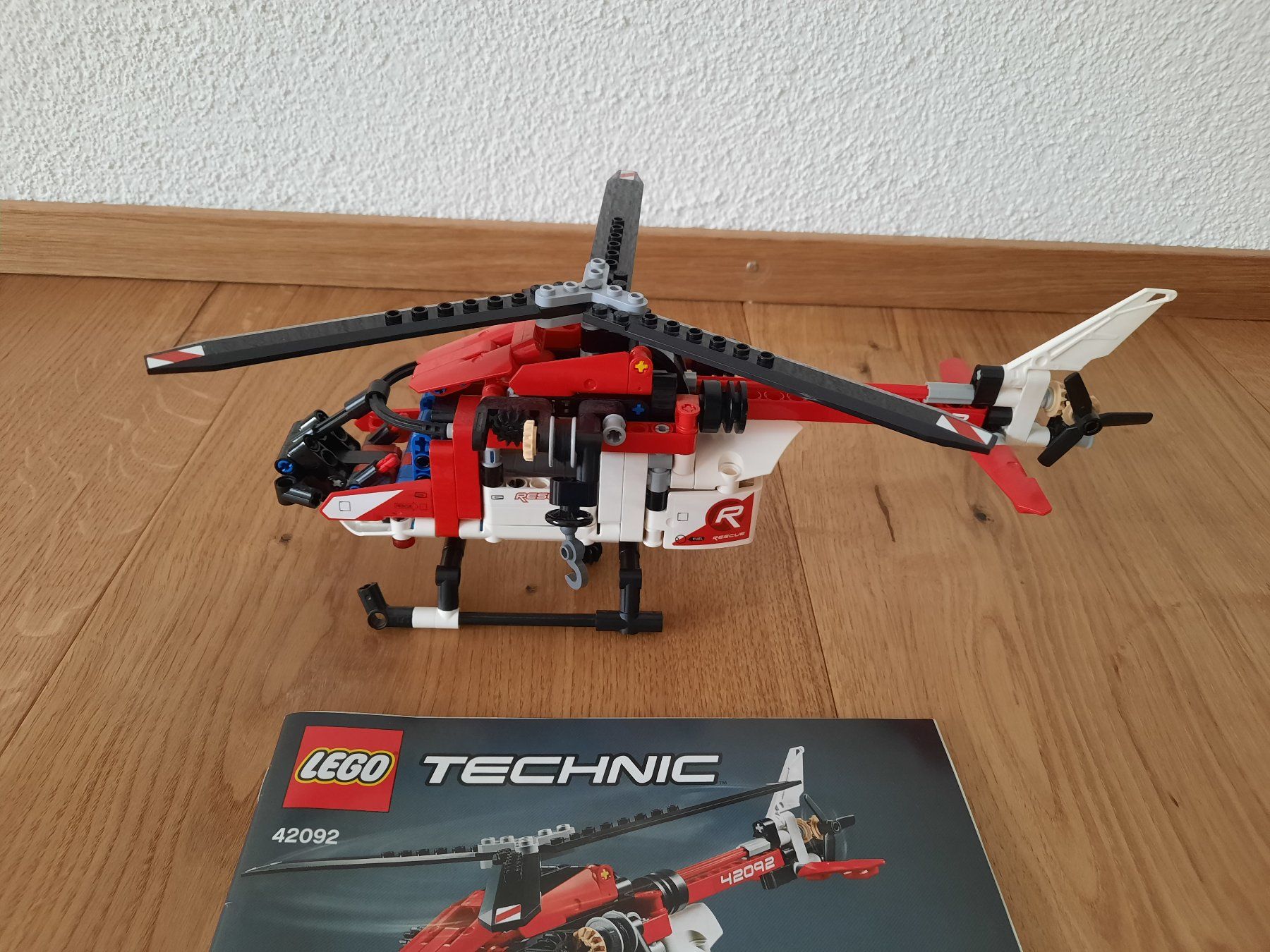Lego Kit di costruzioni: Lego Technic 42092 - Rettungshubschrauber – Usato da Altnau venduto da willpower71