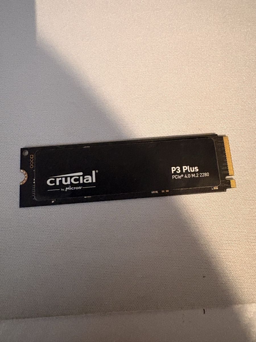 Crucial Disques durs: Crucial p3 plus m.2 1tb – D'occasion à Dompierre FR par PRiT_Madara