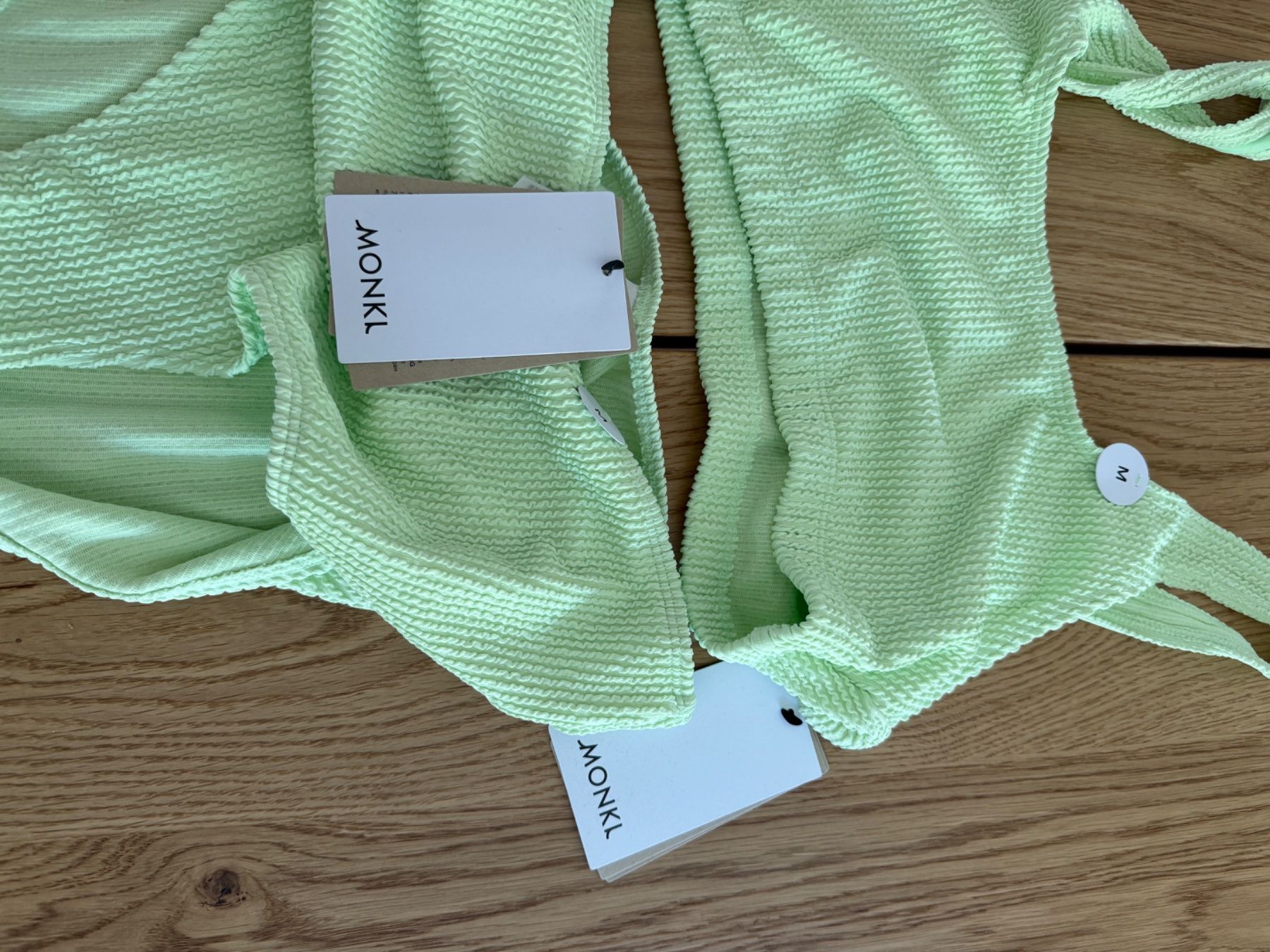 Monki Badekleider & Bikinis: Monki – Neu und originalverpackt aus Küssnacht am Rigi von pet_h97d 1