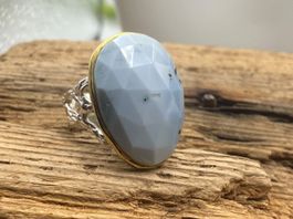 Silber Ring mit einem grossen Andenopal