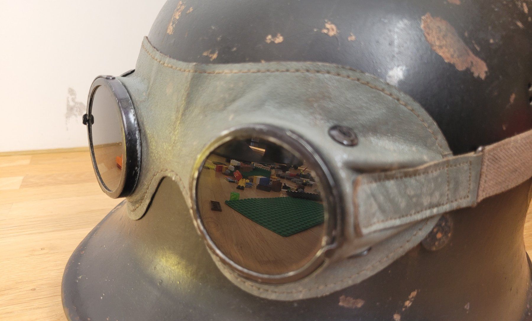 Uniformi: Wehrmacht " SCHUTZBRILLE " – Usato da Kriens venduto da KTP 1