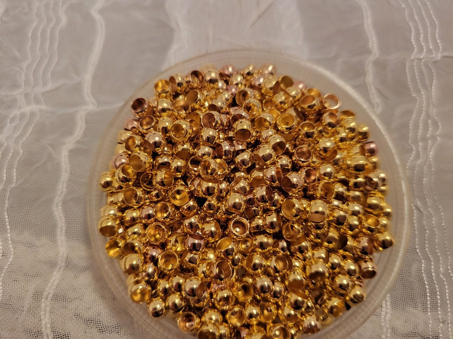 Perle (finte): Quetschperlen gold 3mm 100 stk – Nuovo e nell'imballaggio originale da Dietikon venduto da Eleda 1