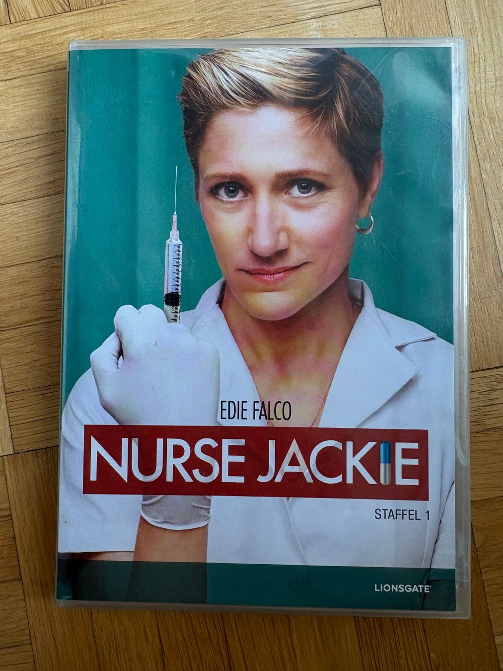 Tutti i DVDs: Nurse Jackie - Staffel 1 - DVD – Usato da Zürich venduto da Malcom