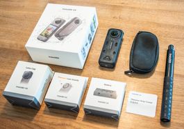 Insta360 Kamera mit viel Zubehör