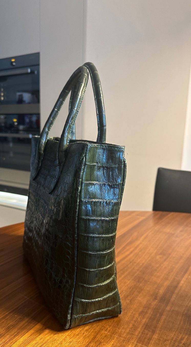 Borse da donna: Leder Handtasche aus Krokodil – Usato da Horgen venduto da Auction-Kings 1