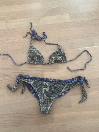 Bikini