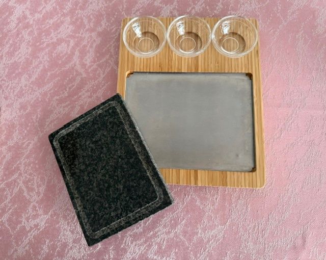 Küchengeräte: Heisser Stein-Set, Bambusbrett 30 x 25 cm – Gebraucht aus Lostorf von Nick1258 4