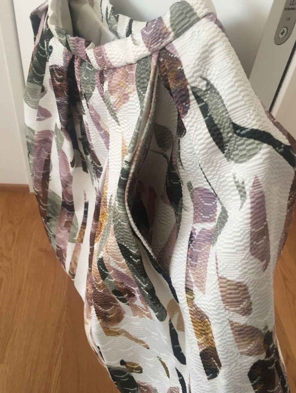 Piqyourdress Röcke: Eleganter Rock piqyourdress – Gebraucht aus Zürich von ong8 1