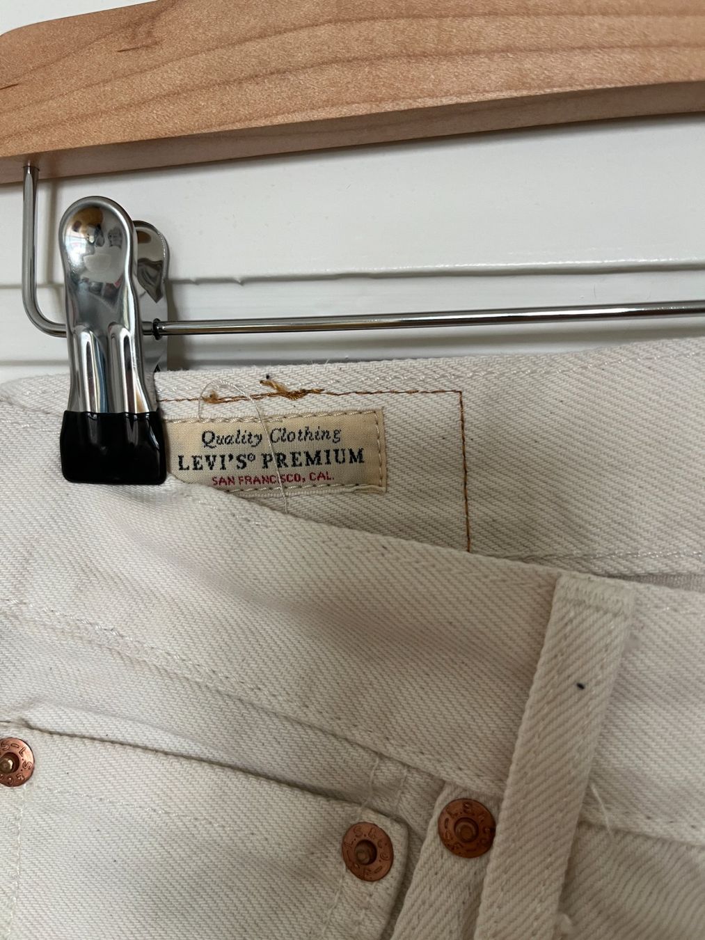 Levi's Jeans: LEVIS 501 WHITE DENIM – Usato da Zürich venduto da Ankawhi 3