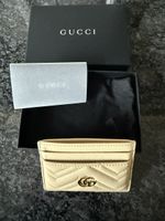 Gucci Cardholder in Butteryellow