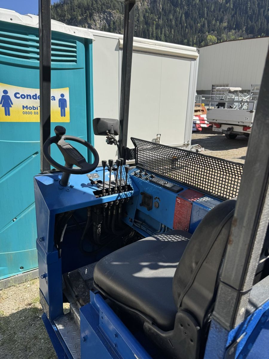 Carrelli elevatori e a forche: Dreiweg Stapler – Usato da Sils im Domleschg venduto da renomeoGmbH 5