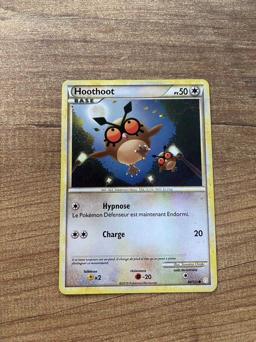 Pokémon Cartes à collectionner: Carte Pokémon Hoothoot Base 66/123 – D'occasion à Rossemaison par Carduelis