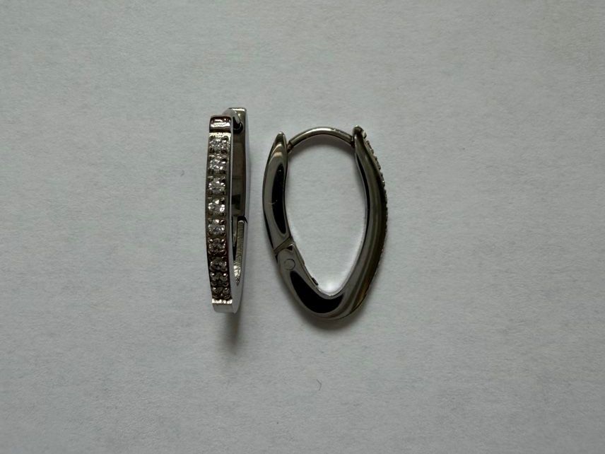 Purelei Orecchini pendenti & Orecchini a lobo: Purelei, Elegante Creolen, Silber mit Strass – Nuovo (secondo la descrizione) da Chur venduto da auroraley