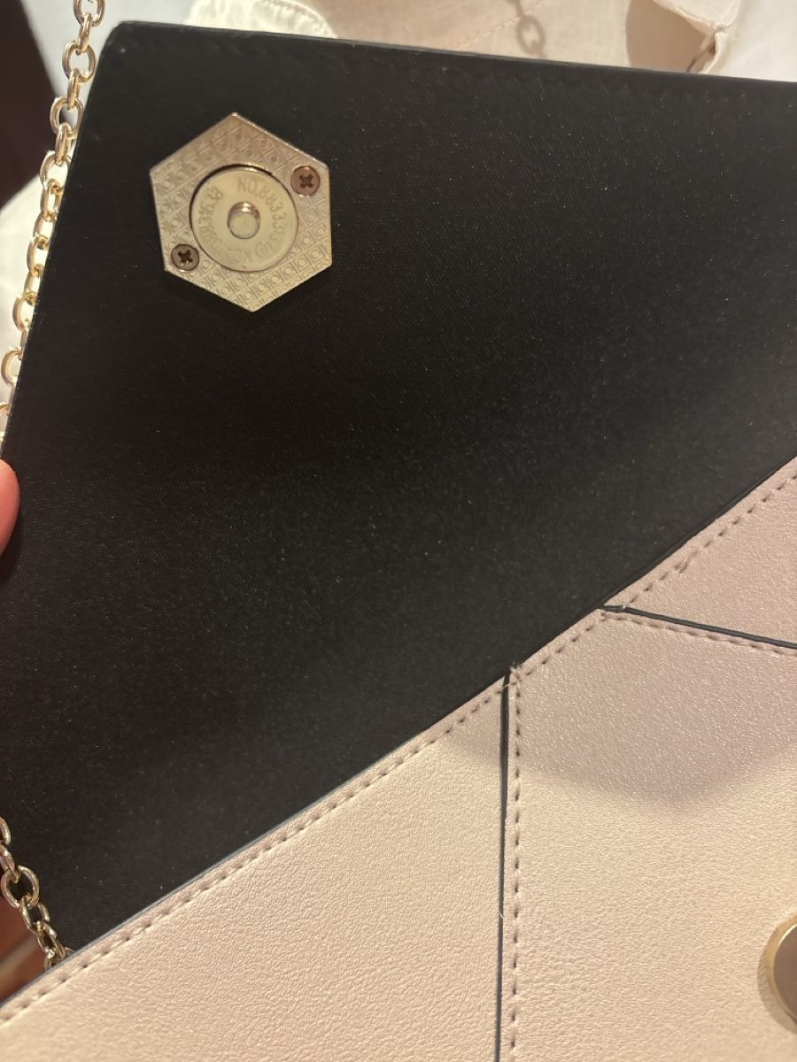 Sacs femmes: Clutch Tasche nude – D'occasion à Embrach par Dmoney 2